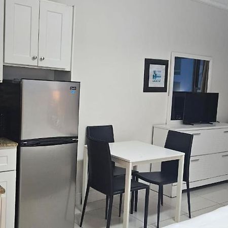 Miami Beachfront With Pool Wifi & Cheap Parking Apartamento Exterior foto