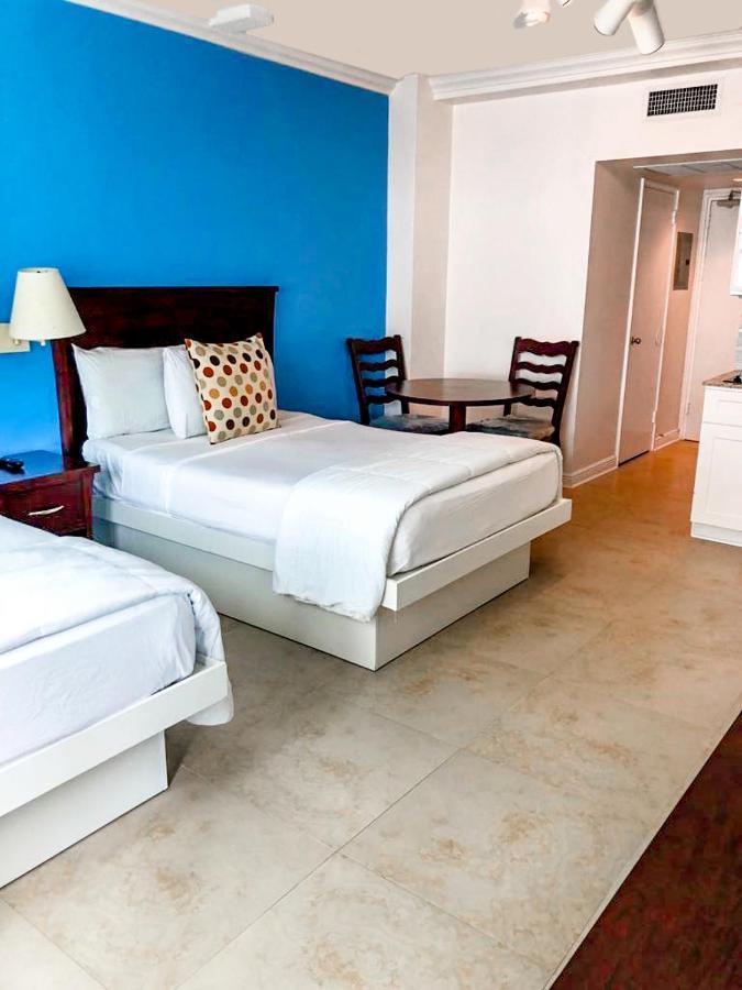 Miami Beachfront With Pool Wifi & Cheap Parking Apartamento Exterior foto